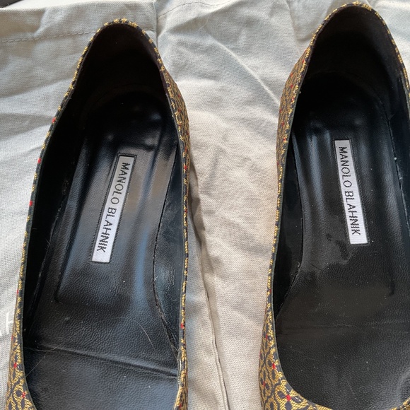 Manolo Blahnik Jacquard Hangisi - stunning and hard to find - Picture 4 of 9